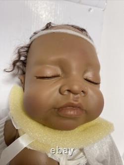 Ashton-Drake Gallery Kyra. Rare So Truly Real Vinyl black Baby Doll/Read