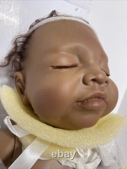 Ashton-Drake Gallery Kyra. Rare So Truly Real Vinyl black Baby Doll/Read