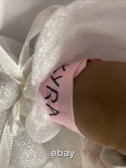 Ashton-Drake Gallery Kyra. Rare So Truly Real Vinyl black Baby Doll/Read