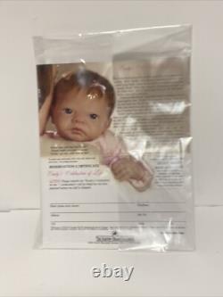 Ashton-Drake Gallery Kyra. Rare So Truly Real Vinyl black Baby Doll/Read