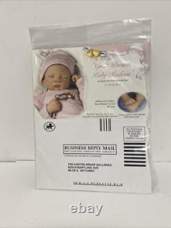 Ashton-Drake Gallery Kyra. Rare So Truly Real Vinyl black Baby Doll/Read