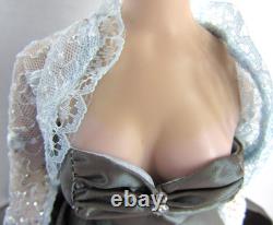 Ashton Drake Gene 2005 COSMOPOLITAN, Convention LE 355, Outfit on Doll with Stand