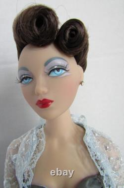 Ashton Drake Gene 2005 COSMOPOLITAN, Convention LE 355, Outfit on Doll with Stand