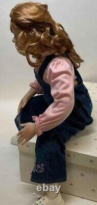 Ashton Drake Hanging Out with Hannah 30 VINYL LIFELIKE Doll withPoseable Limbs IOB