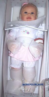 Ashton Drake Isabella's First Steps Interactive Walking Baby Doll Linda Murray