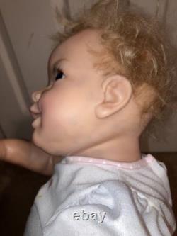 Ashton Drake Isabella's First Steps Interactive Walking Baby Doll Linda Murray