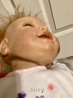 Ashton Drake Isabella's First Steps Interactive Walking Baby Doll Linda Murray