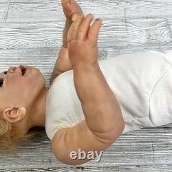 Ashton Drake Isabella's First Steps Interactive Walking Baby Doll Linda Murray/c