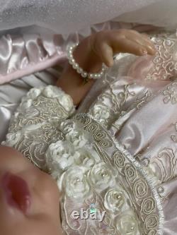 Ashton Drake Limited Edition Elizabeth Reborn Vinyl Baby Doll