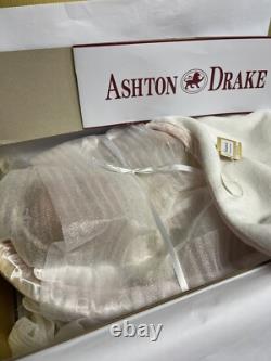 Ashton Drake Limited Edition Elizabeth Reborn Vinyl Baby Doll