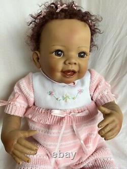 Ashton Drake Linda Murray TAYLOR'S TICKLISH TOOTSIES Interactive Baby Doll (BB)