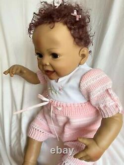 Ashton Drake Linda Murray TAYLOR'S TICKLISH TOOTSIES Interactive Baby Doll (BB)