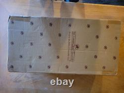 Ashton Drake Mel Odom GENE'S BEDROOM SUITE SWAN BED Doll Furniture Carved BX1