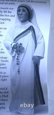 Ashton Drake Mother Teresa Sculpture Doll Porcelain By Kelly RuBert 2005