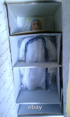 Ashton Drake Mother Teresa Sculpture Doll Porcelain By Kelly RuBert 2005