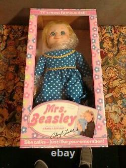 Ashton Drake Mrs. Beasley 50th Anniversary Replica Collector Doll NIB UNTESTED