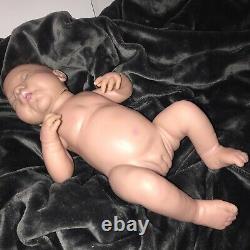 Ashton Drake Newborn Doll HuTi B. A. D. G. 4