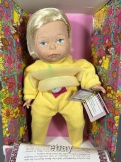 Ashton Drake Newborn Thumbelina Doll Bunny Sleeper 2003 COA Box Move Wiggle