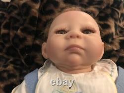 Ashton Drake Newborn World Of Wonder Denise Farmer Hold Me Baby Doll 2007