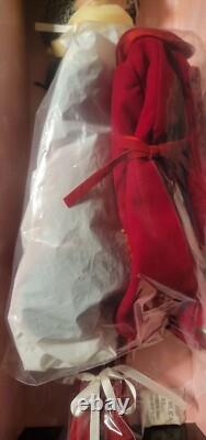 Ashton Drake RED VELVET Delilah Noir BJD 16 Vinyl Doll Changeable Eyes Wig