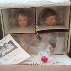 Ashton-Drake Rachael & Ryan 5in Vinyl Dolls 2pc Set withAccessories in Box