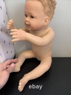 Ashton-Drake Rub-A-Dub-Dub, Layla Doll WithCOA Orig Box by Linda Murray
