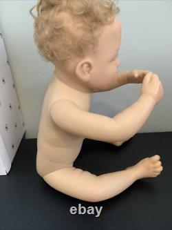 Ashton-Drake Rub-A-Dub-Dub, Layla Doll WithCOA Orig Box by Linda Murray
