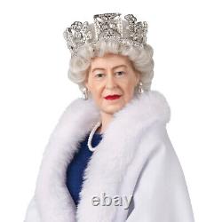 Ashton Drake Sapphire Elegance Queen Elizabeth II Poseable Argil Porcelain Doll