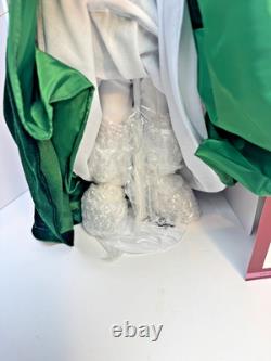 Ashton-Drake Scarlett Dressed Like a Queen Doll Talk of Tara Collection with Box