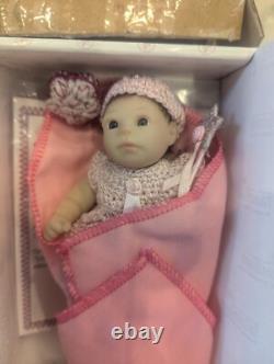Ashton Drake Set Of Wizard Of Oz Heavenly Handfuls Dolls. By Tina Kewey. NIB