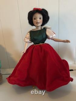 Ashton Drake Snow White And Seven Dwarfs Christmas