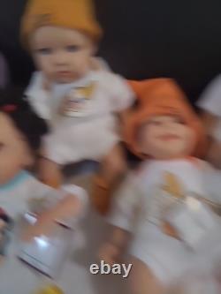 Ashton-Drake Snow White and The Seven Dwarfs 6 Doll Collection Complete WithCOAs