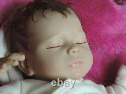 Ashton Drake So Truly Real 17 Ashley Baby Doll Breathing Battery Op & Box Nice