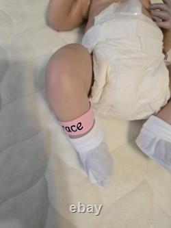 Ashton Drake So Truly Real Early Arrivals GRACE Lifelike Tinneke Baby Doll