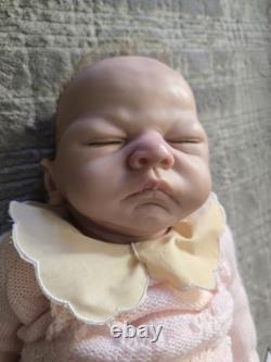 Ashton Drake So Truly Real Welcome Home Baby Emily Doll Linda Webb Newborn