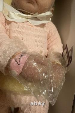 Ashton Drake So Truly Real Welcome Home Baby Emily Doll Linda Webb Newborn