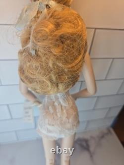 Ashton-Drake Ultimately Madra- Blonde-COA #866-Mel Odom-with Extra Outfit No Box