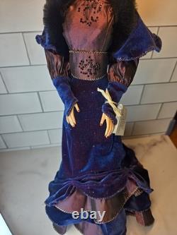 Ashton-Drake Ultimately Madra- Blonde-COA #866-Mel Odom-with Extra Outfit No Box