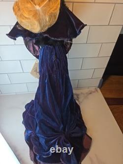 Ashton-Drake Ultimately Madra- Blonde-COA #866-Mel Odom-with Extra Outfit No Box