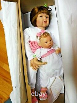 Ashton Drake / Waltraud Hanl Set Of 2 Dolls A Sister's Love With Coa