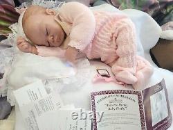 Ashton Drake Welcome Home Emily Linda Webb 21 Reborn Baby Girl Doll