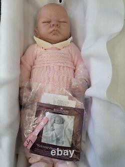 Ashton Drake Welcome Home Emily Linda Webb 21 Reborn Baby Girl Doll