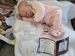 Ashton Drake Welcome Home Emily Linda Webb 21 Reborn Baby Girl Doll