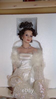 Ashton Drake Winter Splendor Porcelain Doll Titus Tomescu Bride Wedding Doll 21
