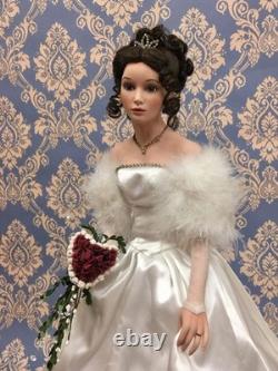 Ashton Drake Winter Splendor Porcelain Doll Titus Tomescu Bride Wedding Doll 21