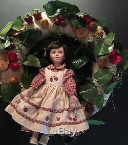 Ashton-Drake Wreaths & Dolls