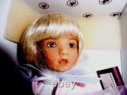 Ashton Drake/dianna Effner 12 Inch Bjd Doll Walk For The Cure New With Coa