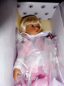 Ashton Drake/dianna Effner 12 Inch Bjd Doll Walk For The Cure New With Coa