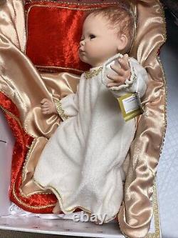 Ashton drake doll A Savior Is Born Artist Linda Murray Signature Edition#0115