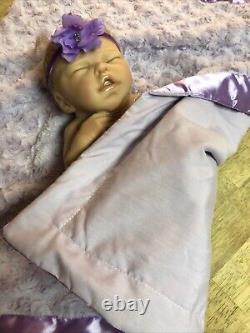 Ashton drake newborn Baby Doll Withblanket M Winters